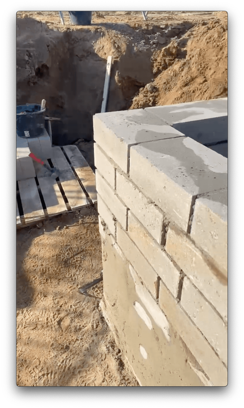 30 meter hoofdriool herstellen en nieuwe put opmetselen in Sittard – riolering projectfoto 3